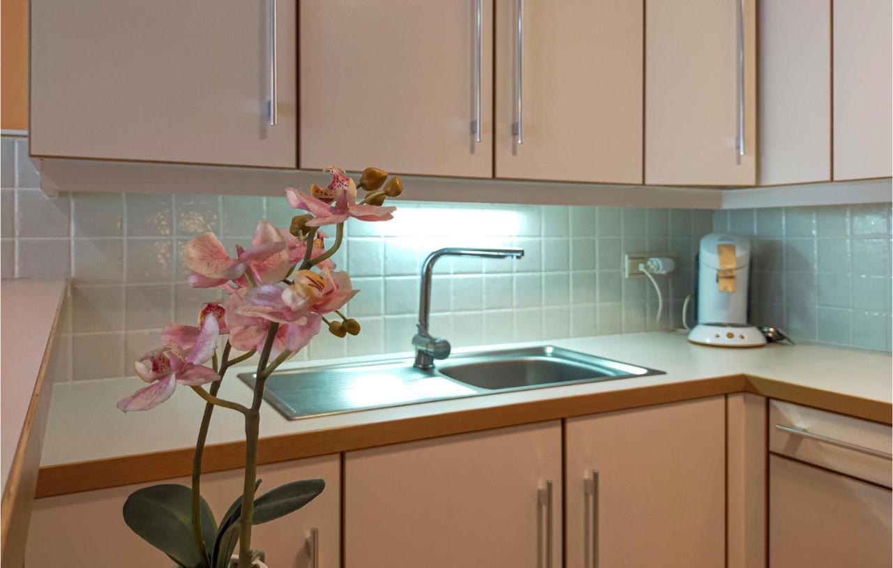 Appartement Stunning In With Wifi&2 Bedrooms